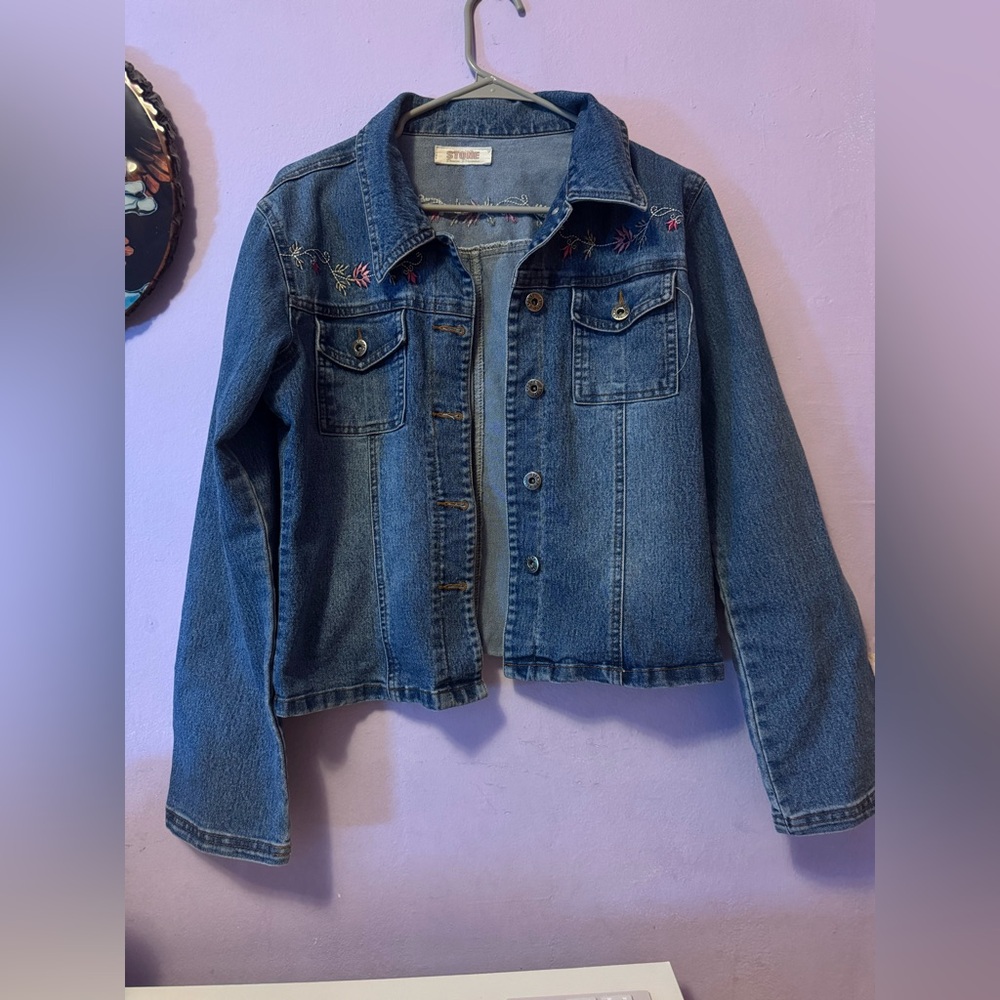 Y2K Stone Blue Denim Jacket with Floral Embroidery bell sleeves Grommet S/M